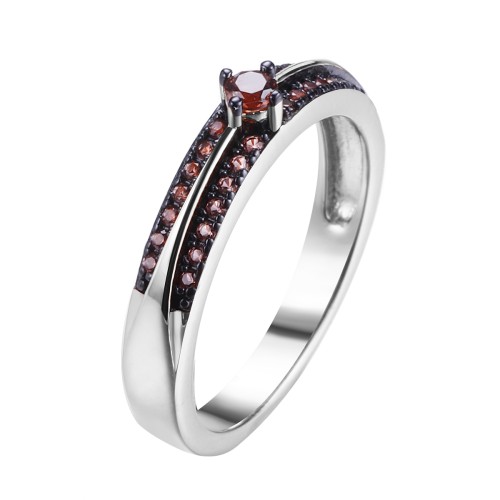 Серебряное кольцо с фианитом
