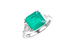 Серебряное кольцо с ситаллом