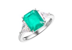 Серебряное кольцо с ситаллом