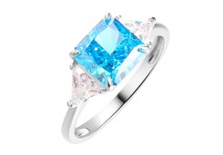 Серебряное кольцо с фианитом