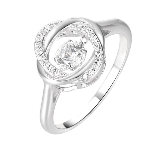 Серебряное кольцо с фианитом