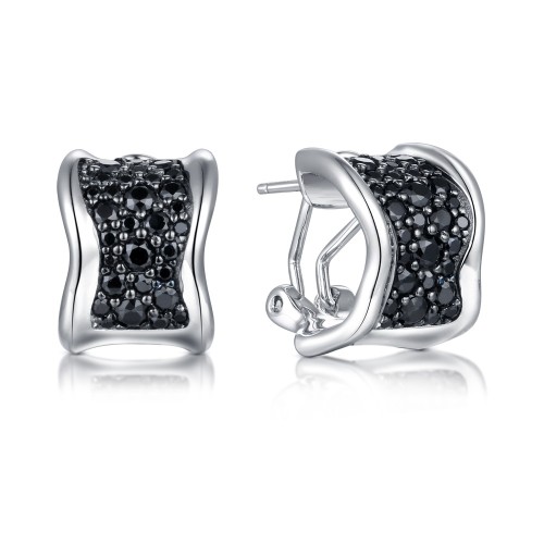 Серебряные cерьги классические со шпинелью