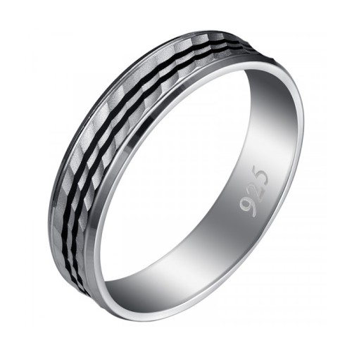 Серебряное кольцо с эмалью