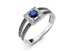 Кольцо из белого золота с сапфиром