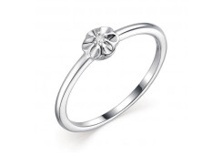 Серебряное кольцо с бриллиантом