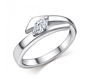 Серебряное кольцо с фианитом