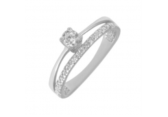 Серебряное кольцо с фианитом