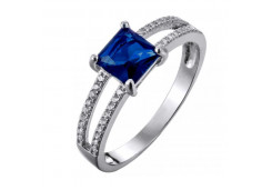 Серебряное кольцо с фианитом