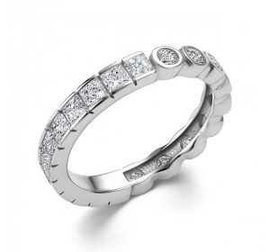 Серебряное кольцо с фианитом