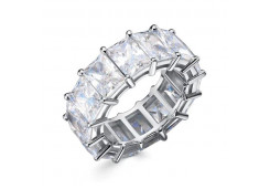 Серебряное кольцо с фианитом