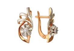 Золотые cерьги классические с бриллиантом