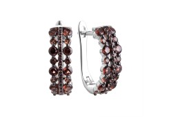 Серебряные cерьги классические с фианитом