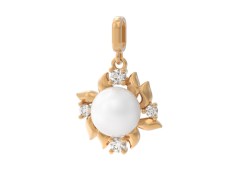 Золотая подвеска с жемчугом