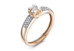 Золотое кольцо с бриллиантом