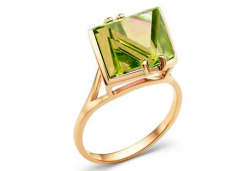 Золотое кольцо с султанитом