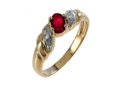 Золотое кольцо с рубином