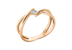 Золотое кольцо с бриллиантом