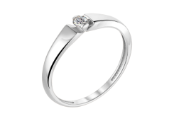 Кольцо из белого золота с бриллиантом