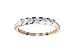 Золотое кольцо с фианитом