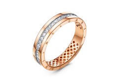 Золотое кольцо с фианитом