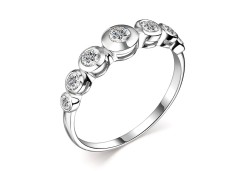 Кольцо из белого золота с бриллиантом