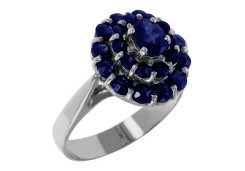 Серебряное кольцо с сапфиром