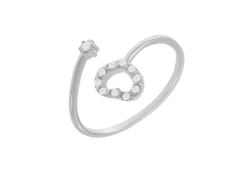 Серебряное кольцо с фианитом