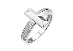 Серебряное кольцо с фианитом