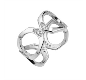 Серебряное кольцо с фианитом