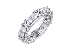 Серебряное кольцо с фианитом