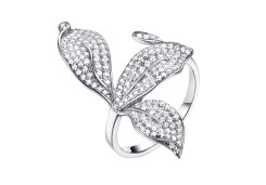 Серебряное кольцо с фианитом