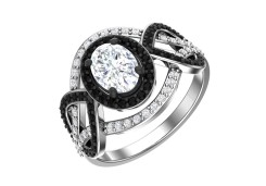 Серебряное кольцо с фианитом