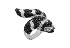 Серебряное кольцо с фианитом