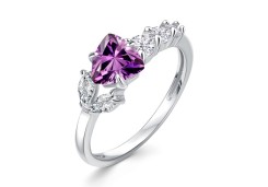 Серебряное кольцо с аметистом