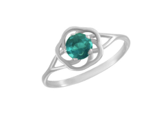 Серебряное кольцо с кристаллом