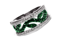 Серебряное кольцо со шпинелью