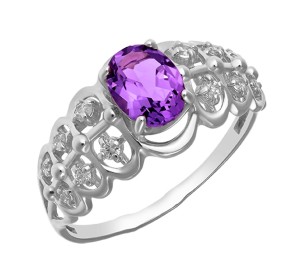 Серебряное кольцо с корундом