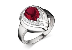 Серебряное кольцо с корундом