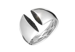 Серебряное кольцо с глиттером