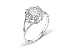 Серебряное кольцо с бриллиантом