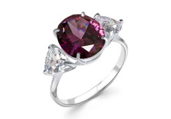 Серебряное кольцо с фианитом