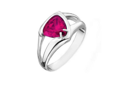 Серебряное кольцо с фианитом