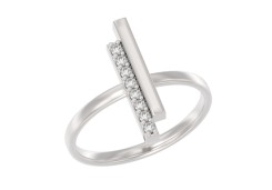 Серебряное кольцо с фианитом