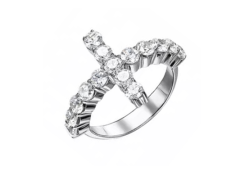 Серебряное кольцо с фианитом