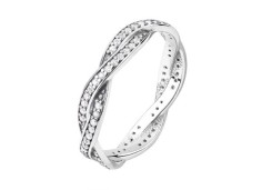 Серебряное кольцо с фианитом