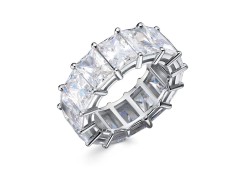 Серебряное кольцо с фианитом