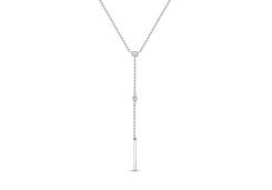 Колье из белого золота с бриллиантом