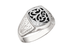 Печатка из серебра с фианитом