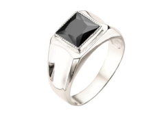 Печатка из серебра со шпинелью