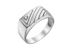 Печатка из серебра с фианитом